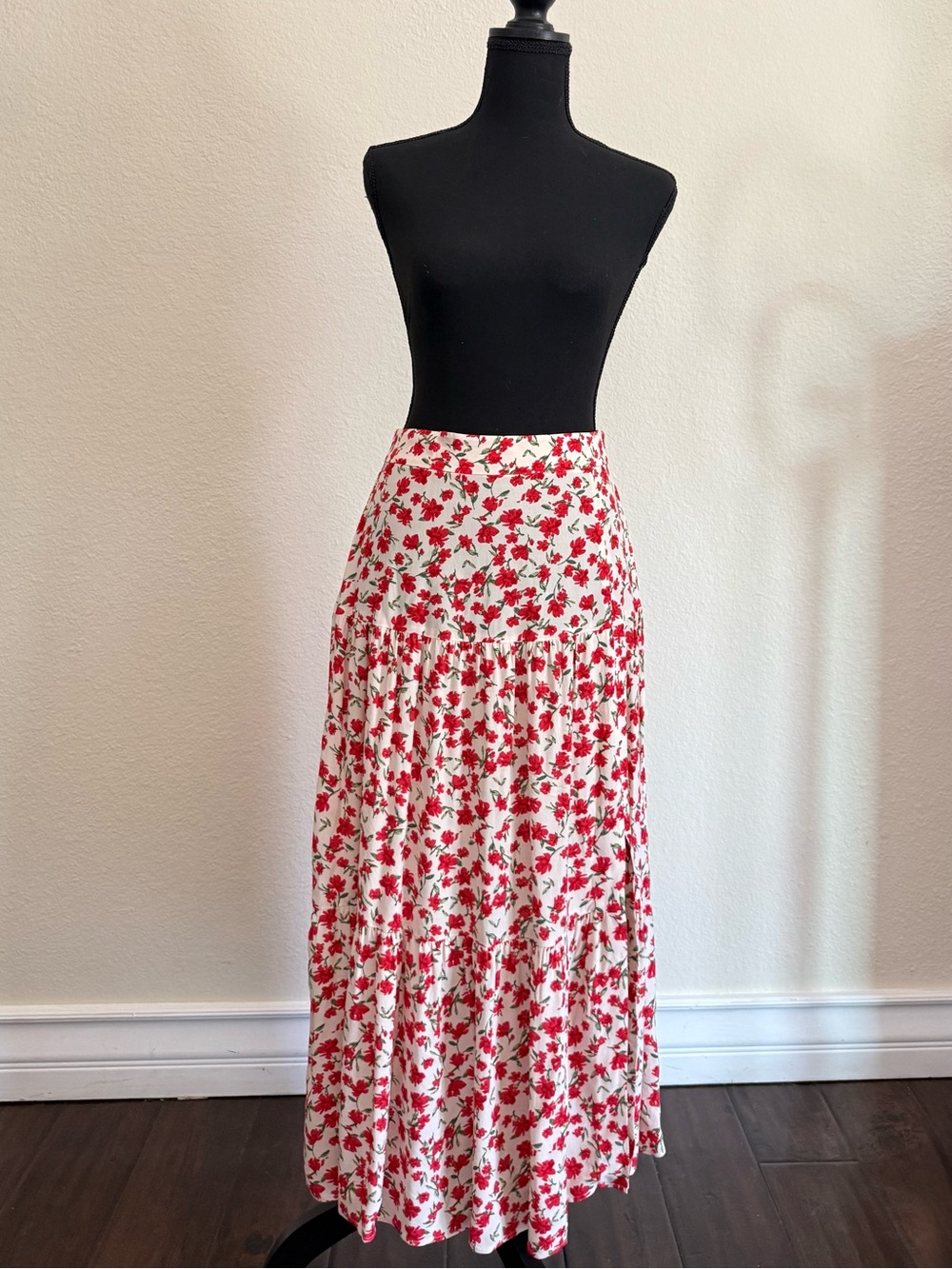Sezane Tammie Skirt Fleurs Corail - Size 34 - Picture 2 of 4